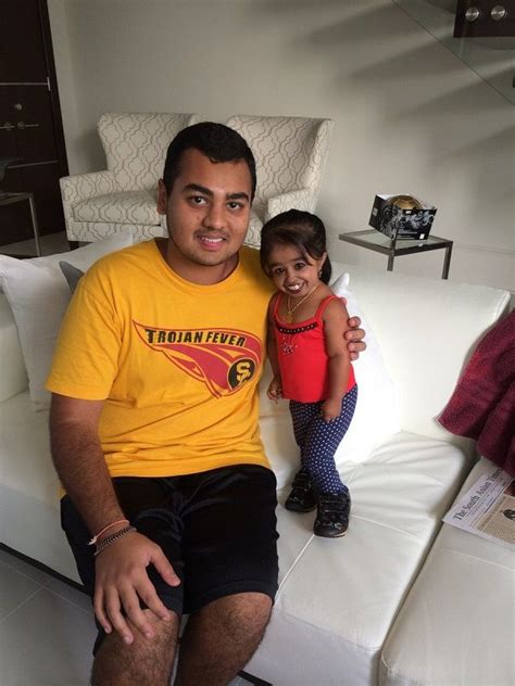 jyoti amge husband|Meet the World’s Smallest Woman Husband: A Remarkable .